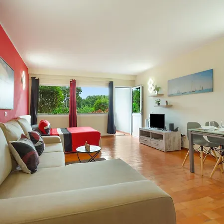 Flat Rui Santos Santa Cruz (Madeira)